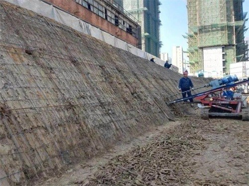 东明建筑边坡支护